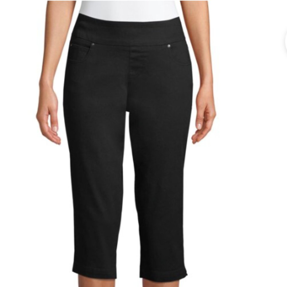 Pants capri womens new size L (12-14) 77% cotton 20% polyester Time and Tru